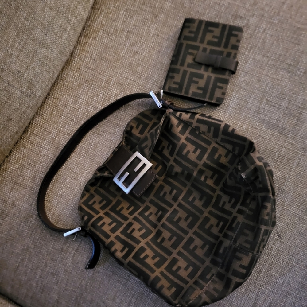 Vintage Fendi Bag 😍